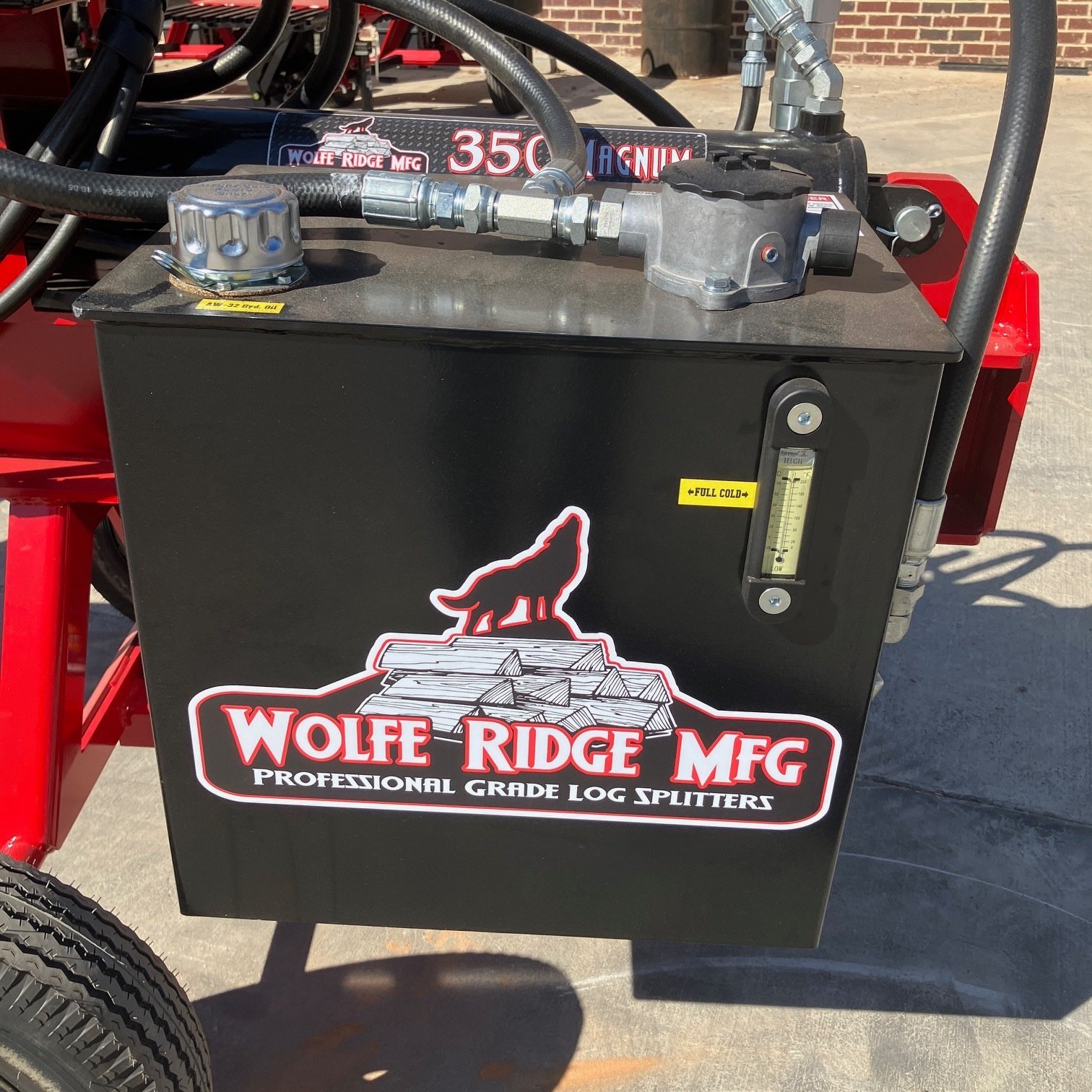 New-2024-Wolfe-Ridge-35C-Compact-Commerical-Log-Splitter-with-36-Stroke_3.jpg