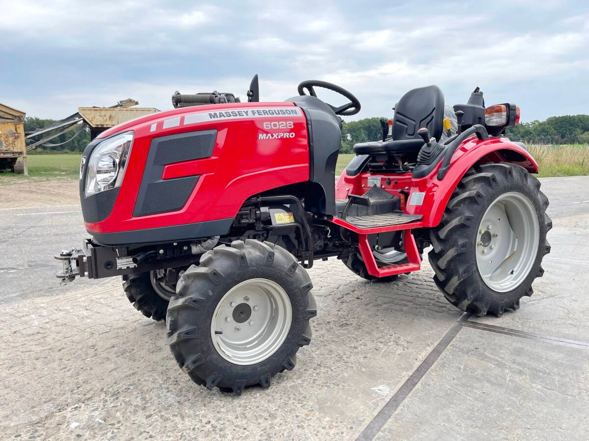 2708_01_Massey Ferguson 6028 Max Pro 2022 New_01