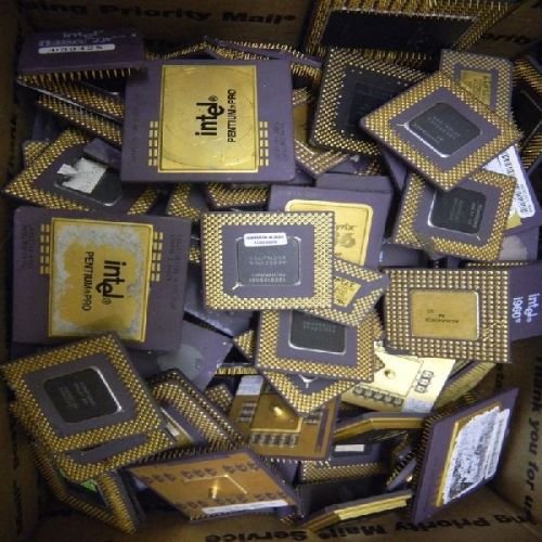 Ceramic-cpu-processor-scrap